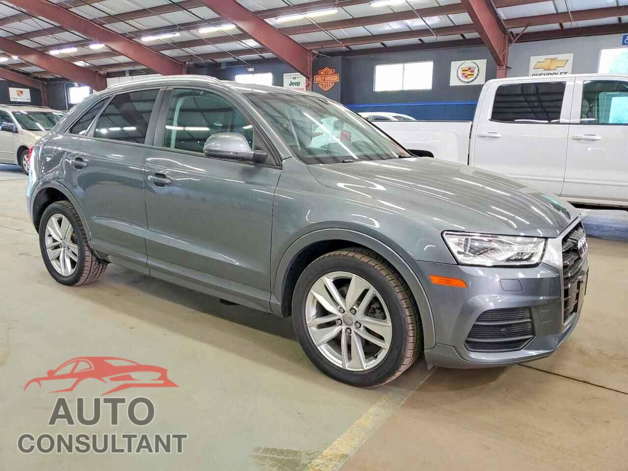 AUDI Q3 2017 - WA1ECCFS2HR013468