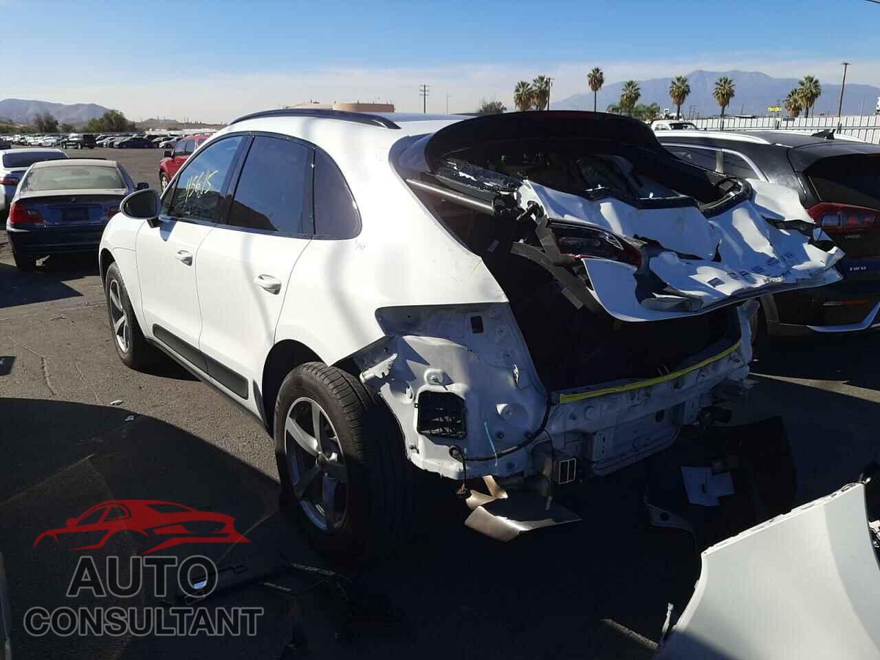 PORSCHE MACAN 2017 - WP1AA2A59HLB04387