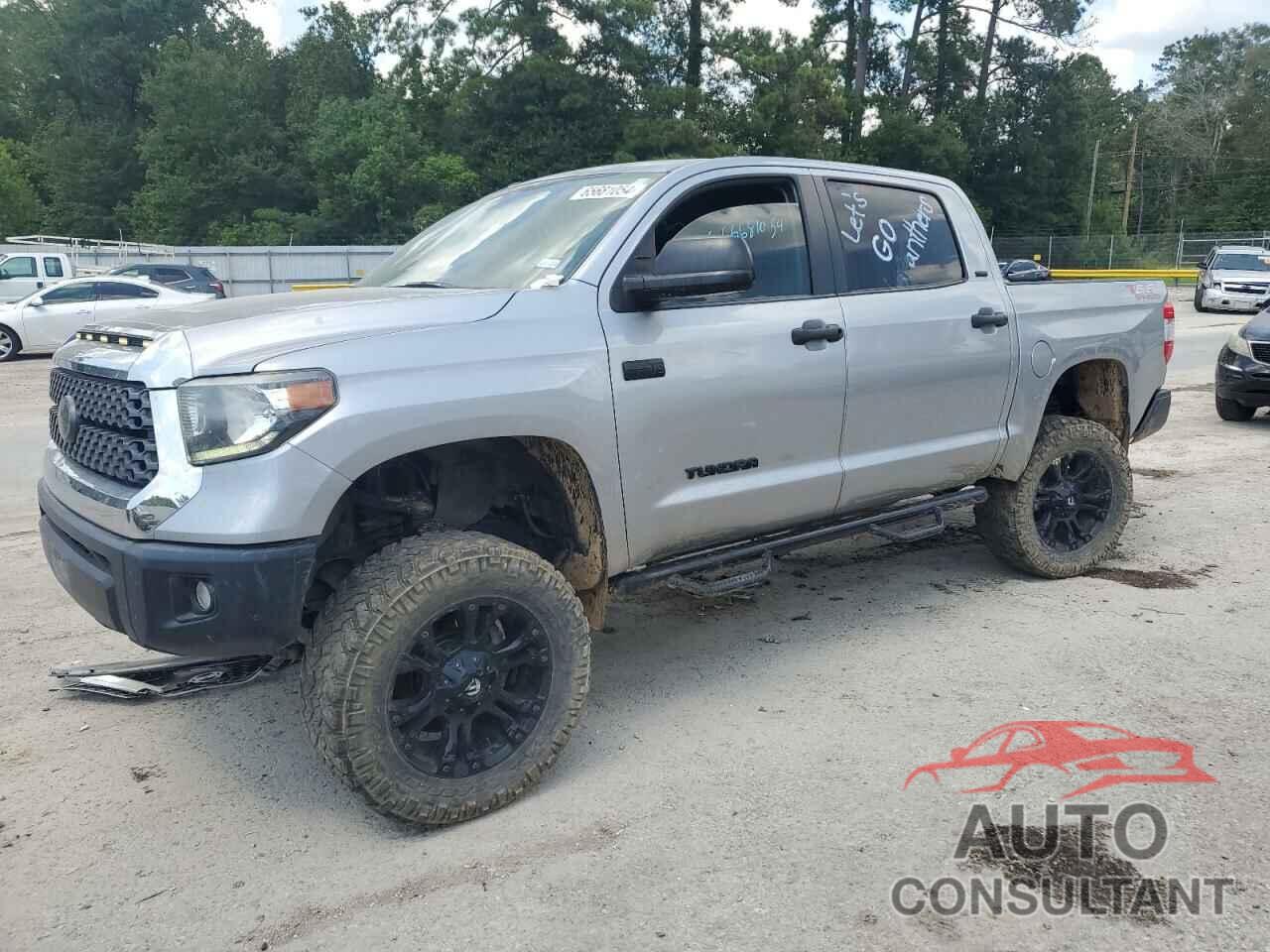 TOYOTA TUNDRA 2019 - 5TFDW5F15KX864775