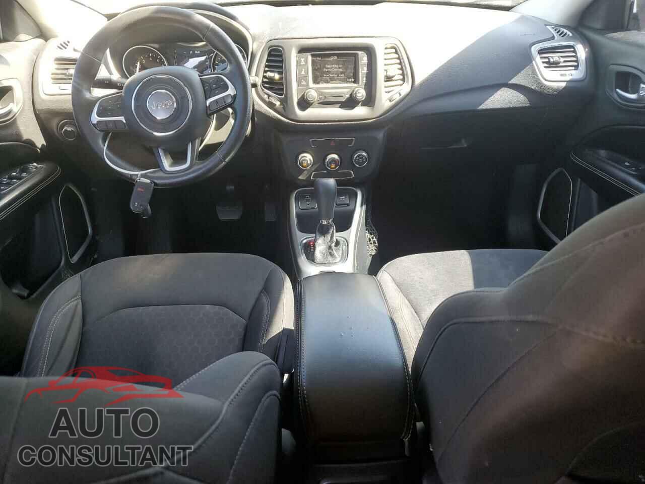 JEEP COMPASS 2017 - 3C4NJCAB4HT629389