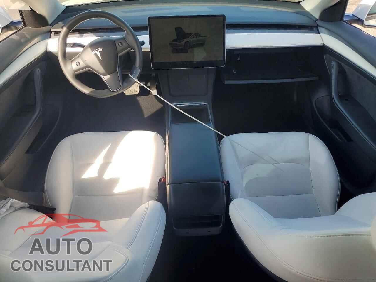 TESLA MODEL 3 2023 - 5YJ3E1EAXPF647944