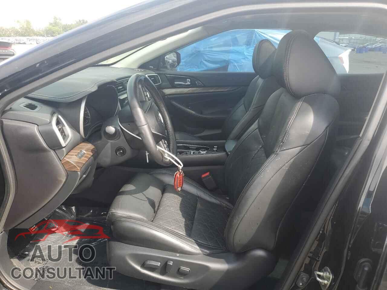 NISSAN MAXIMA 2017 - 1N4AA6AP1HC372253