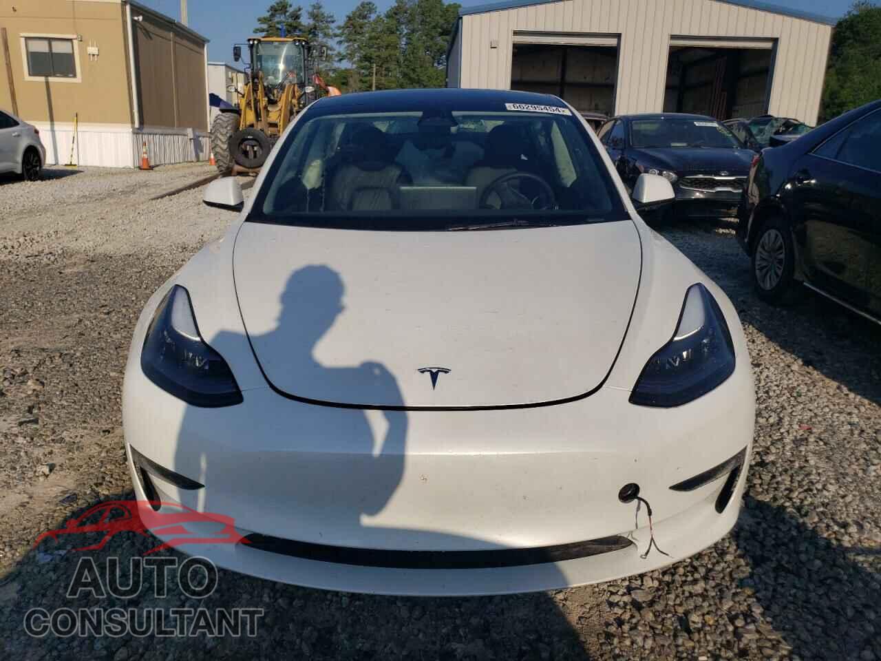 TESLA MODEL 3 2023 - 5YJ3E1EB9PF686937