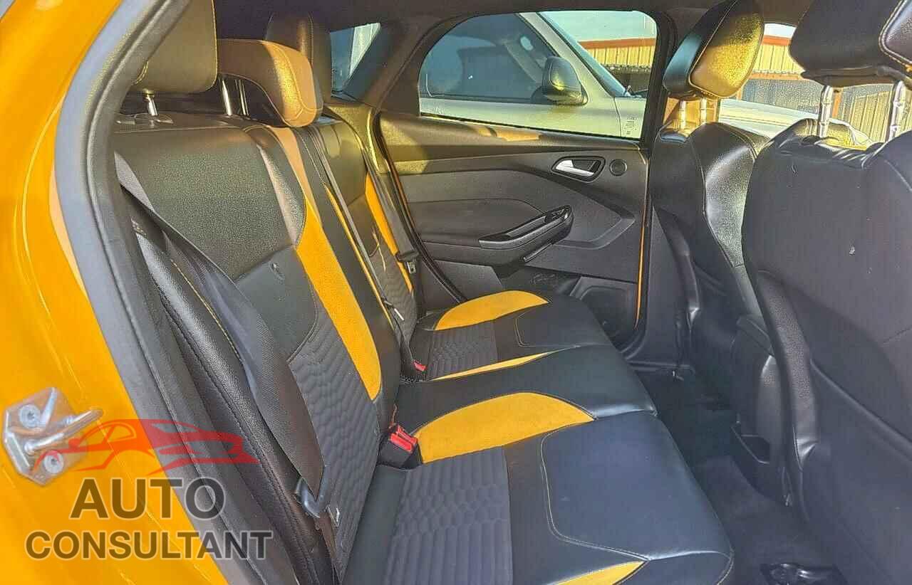 FORD FOCUS 2016 - 1FADP3L99GL360794