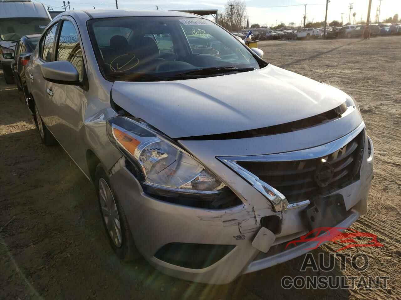 NISSAN VERSA 2018 - 3N1CN7AP4JL874264