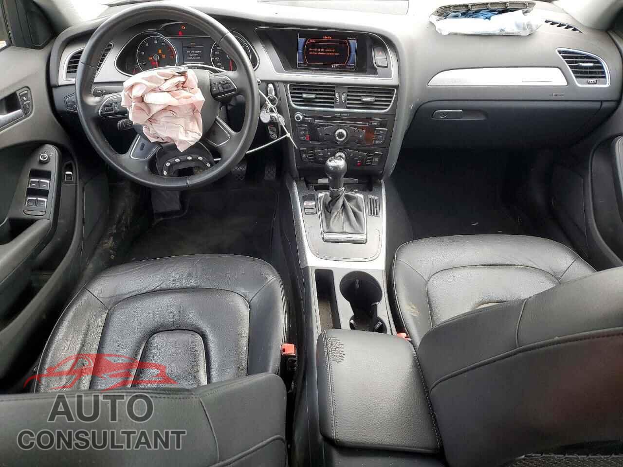AUDI A4 2013 - WAUDFAFL2DN031747