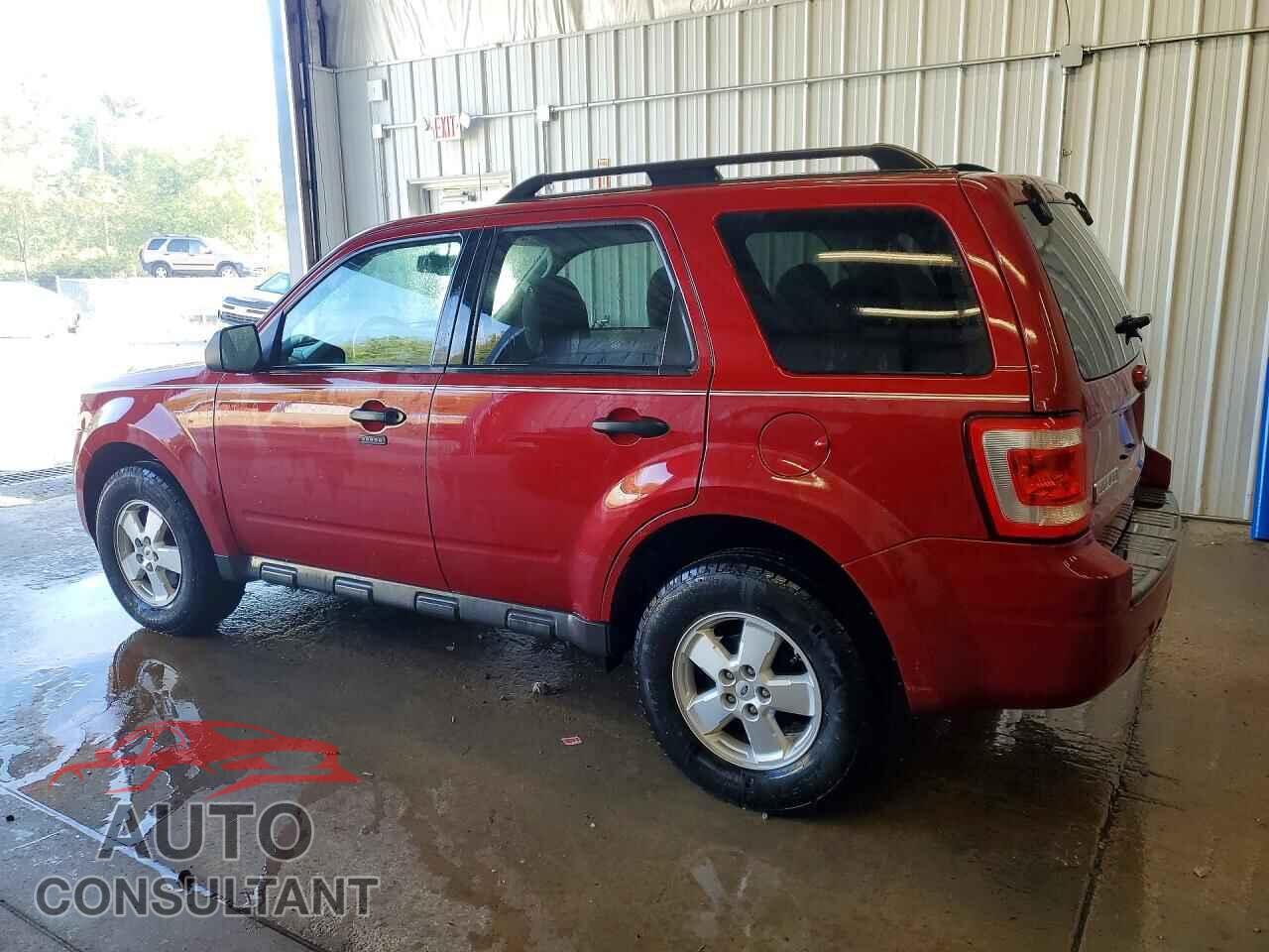 FORD ESCAPE 2010 - 1FMCU9DG8AKC60869