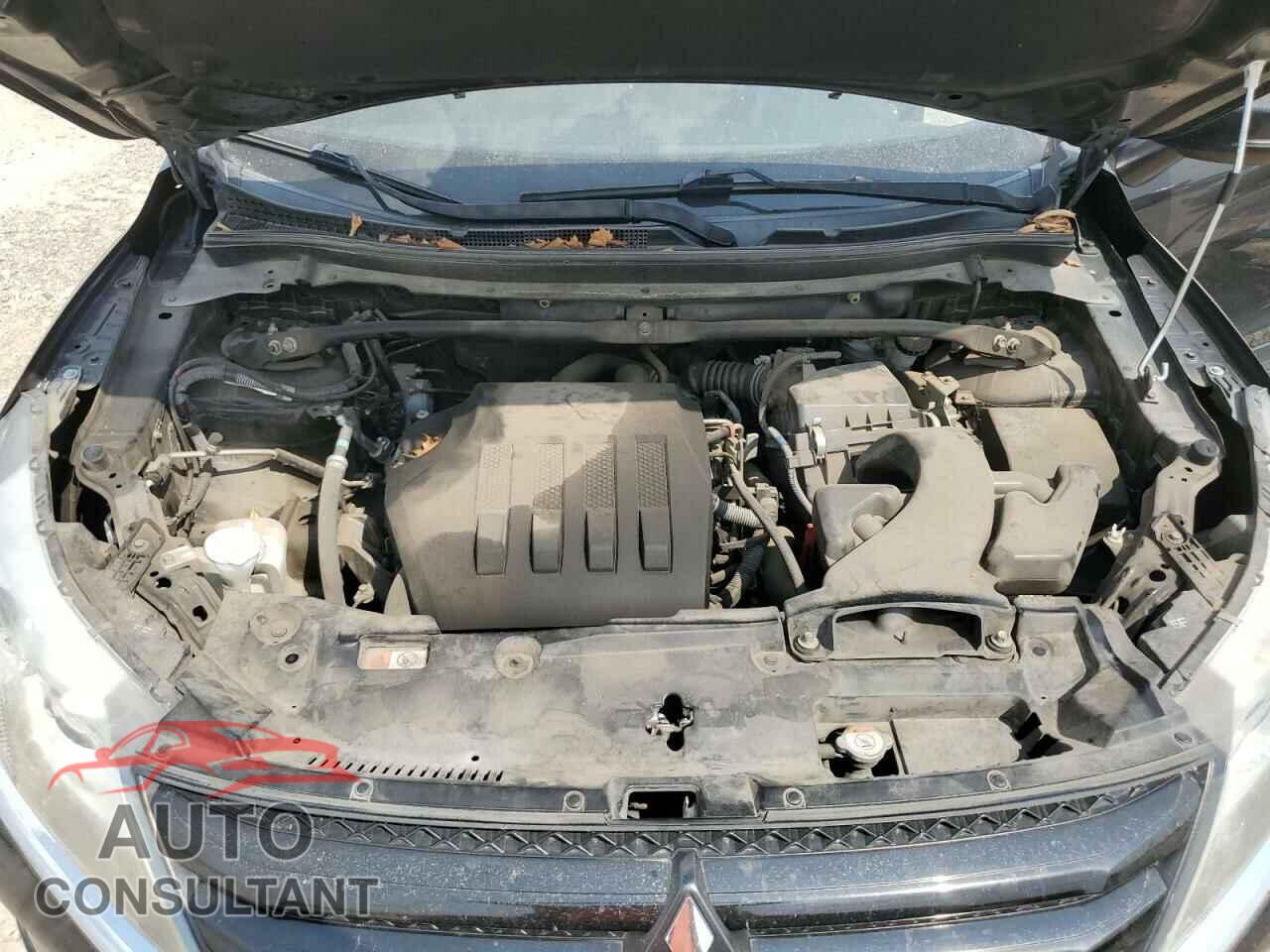 MITSUBISHI ECLIPSE 2018 - JA4AT4AA3JZ046620