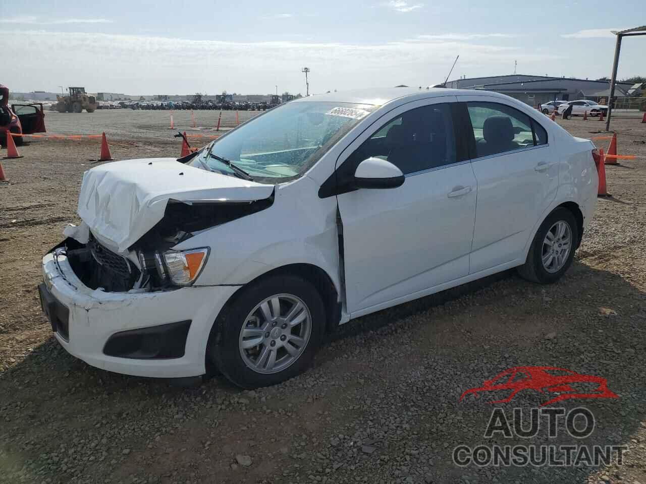 CHEVROLET SONIC 2016 - 1G1JC5SG7G4165753