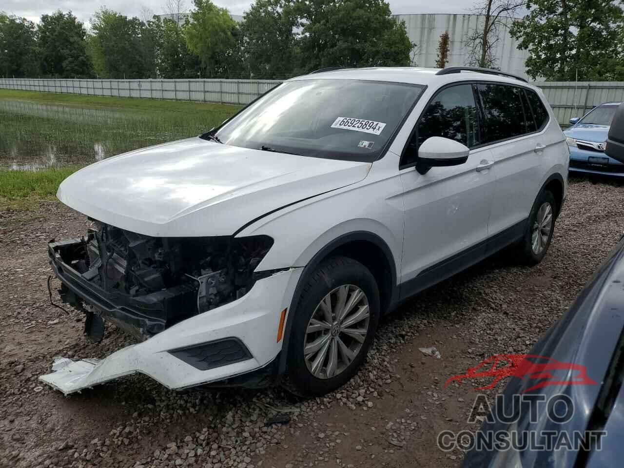 VOLKSWAGEN TIGUAN 2020 - 3VV1B7AX1LM107385