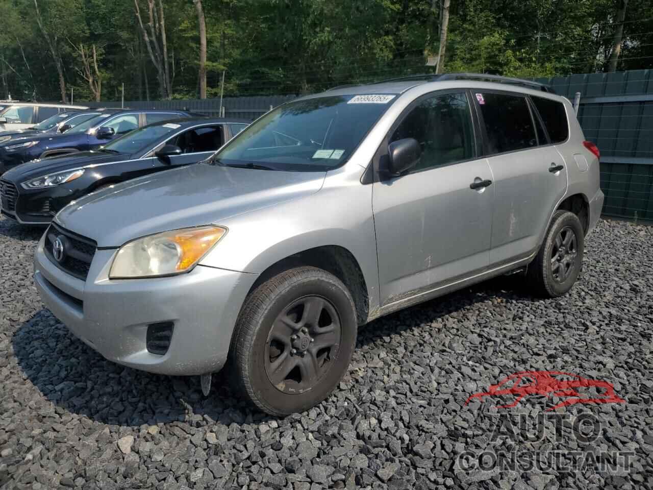 TOYOTA RAV4 2011 - 2T3KF4DV2BW062499