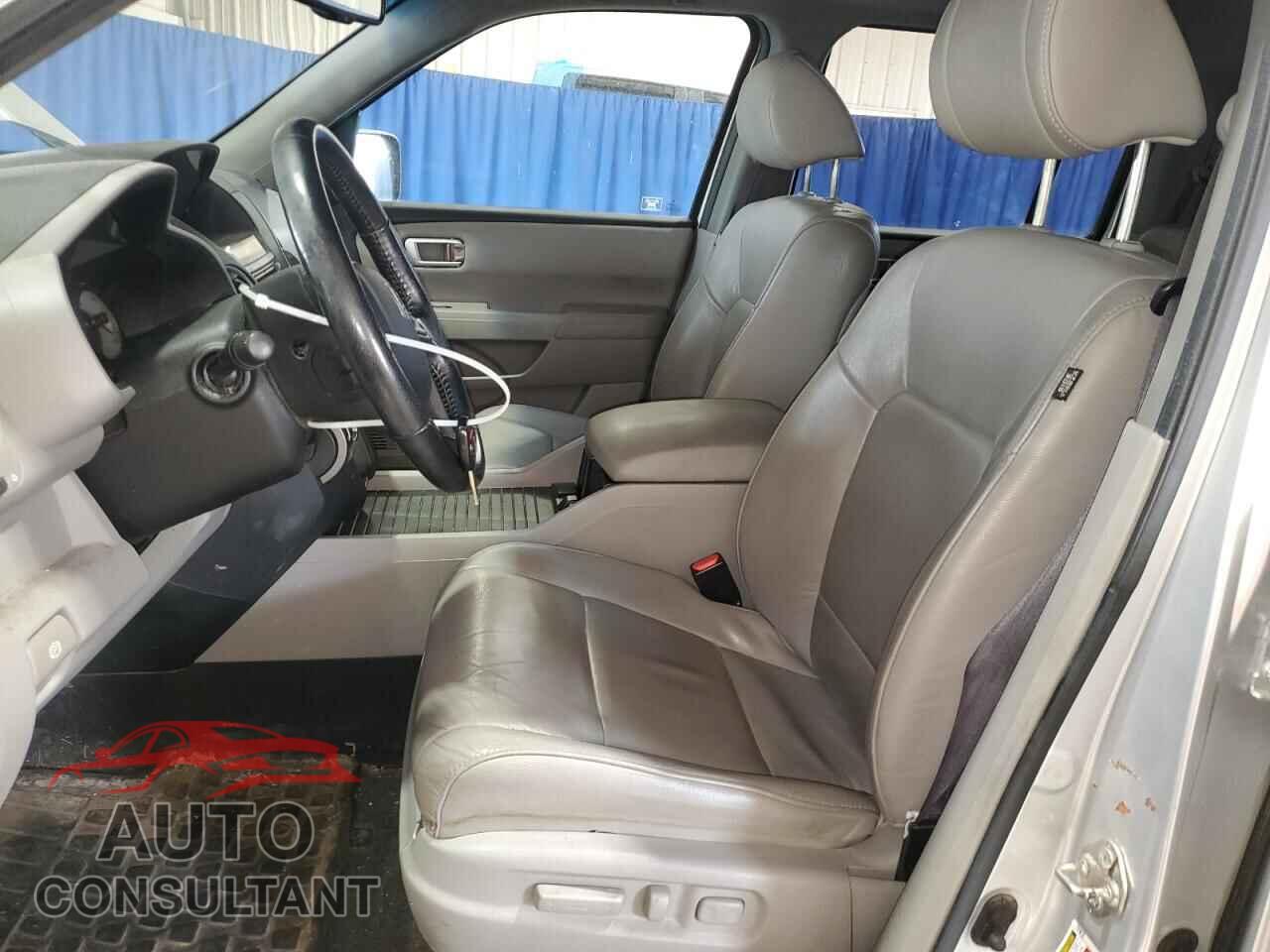 HONDA PILOT 2012 - 5FNYF4H58CB082252