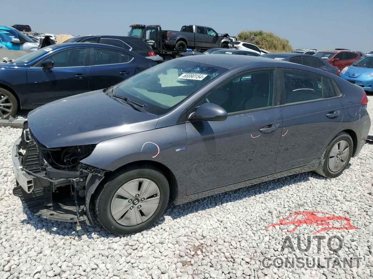 HYUNDAI IONIQ 2017 - KMHC65LC0HU057409