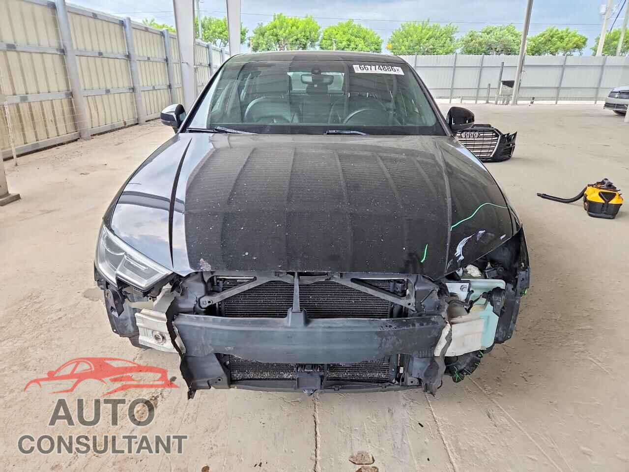 AUDI A3 2017 - WAUAUGFF3H1037513