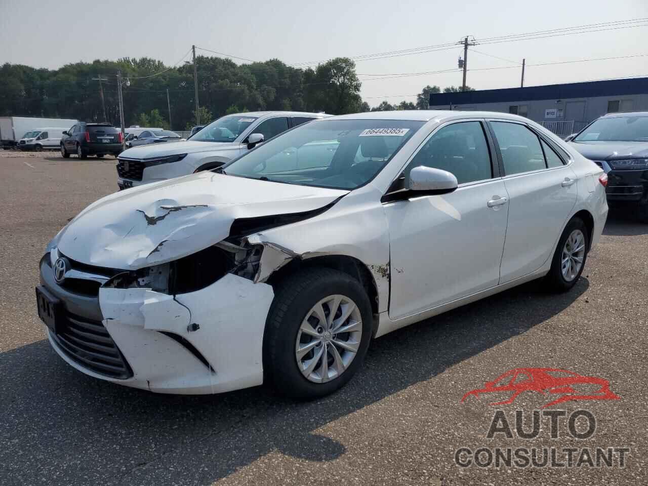 TOYOTA CAMRY 2016 - 4T4BF1FK9GR526458