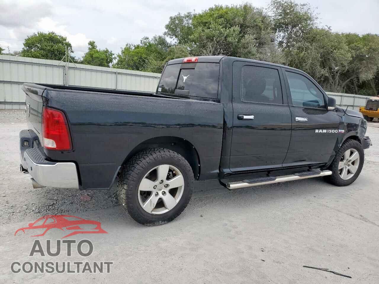 DODGE RAM 1500 2012 - 1C6RD6LT1CS317886