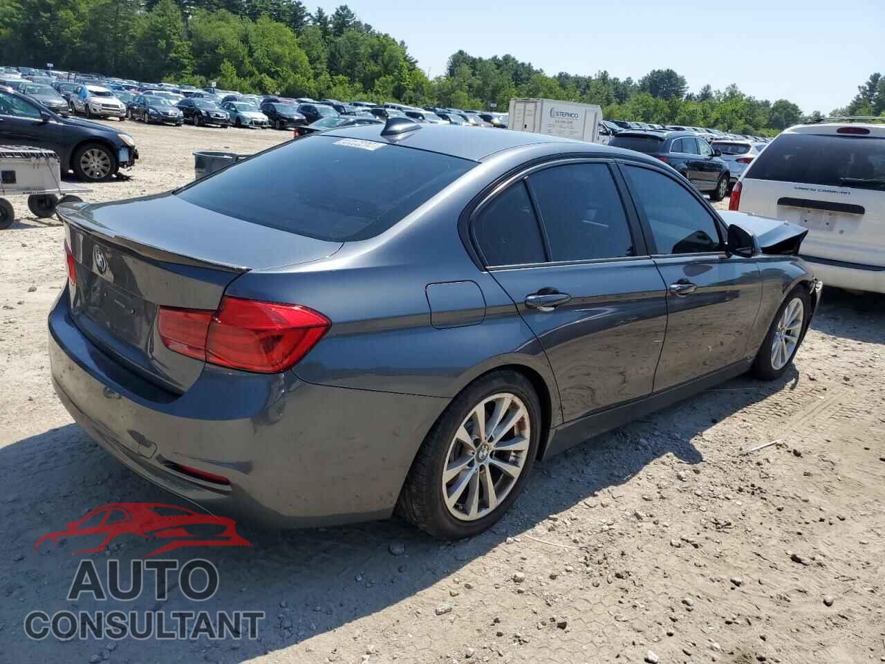BMW 3 SERIES 2016 - WBA8E5G55GNU20432