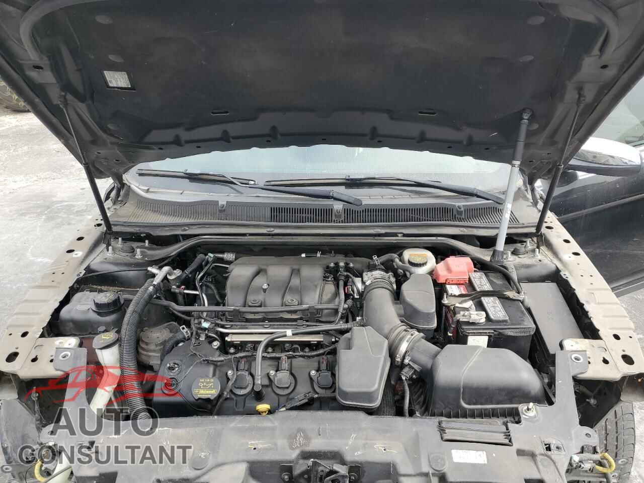FORD TAURUS 2013 - 1FAHP2F88DG136595