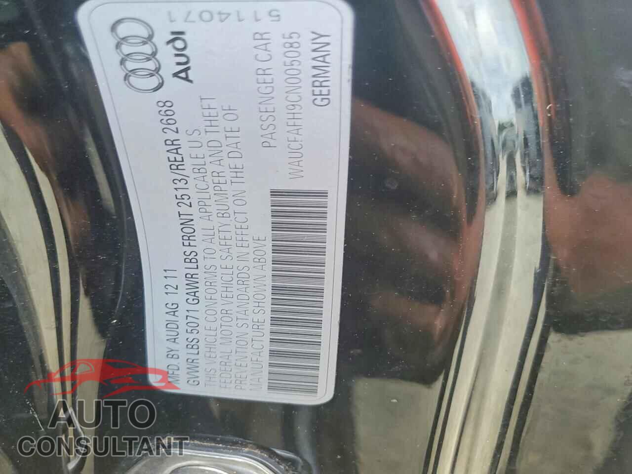 AUDI A5 2012 - WAUCFAFH9CN005085