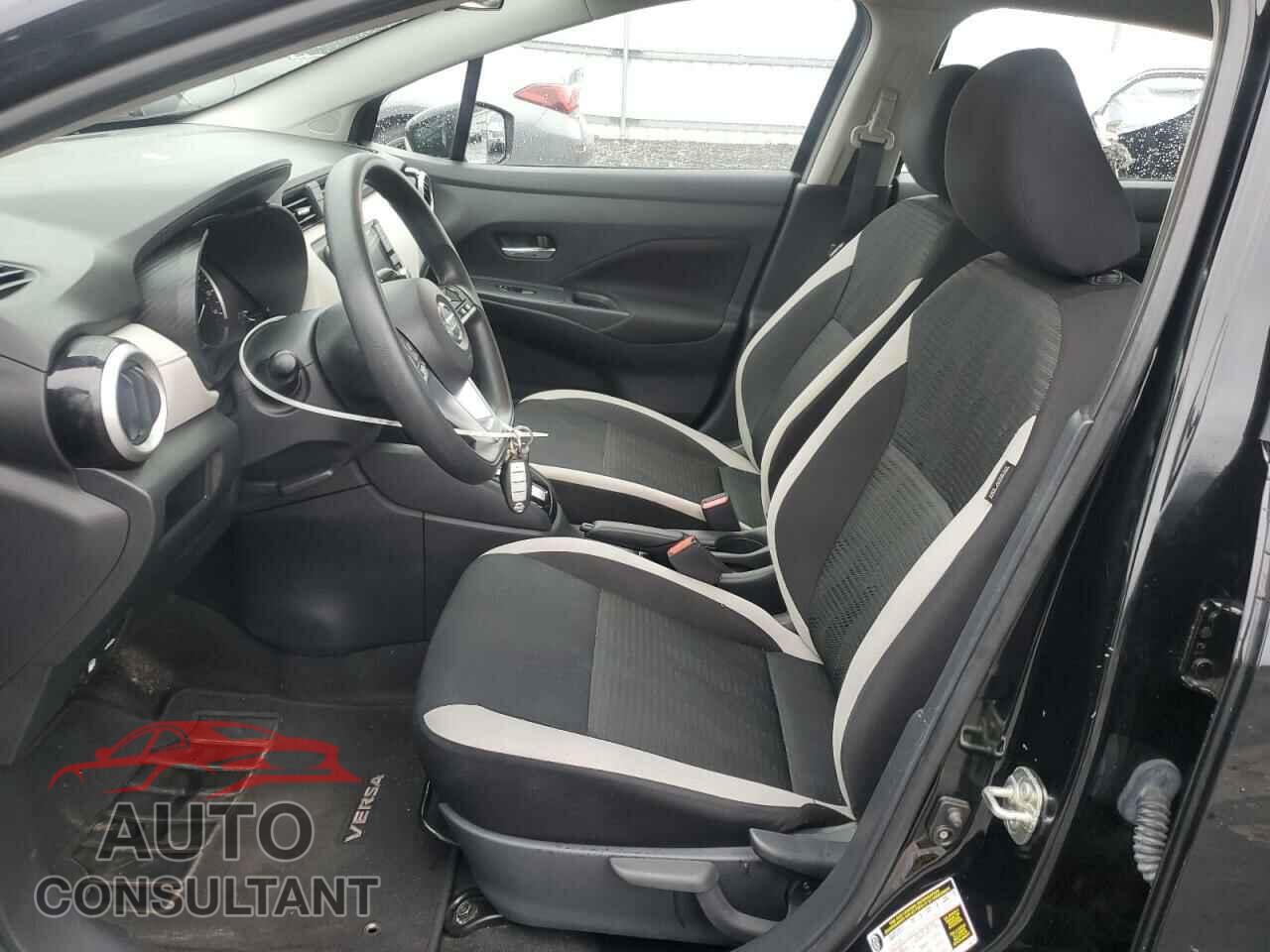 NISSAN VERSA 2021 - 3N1CN8EVXML883215