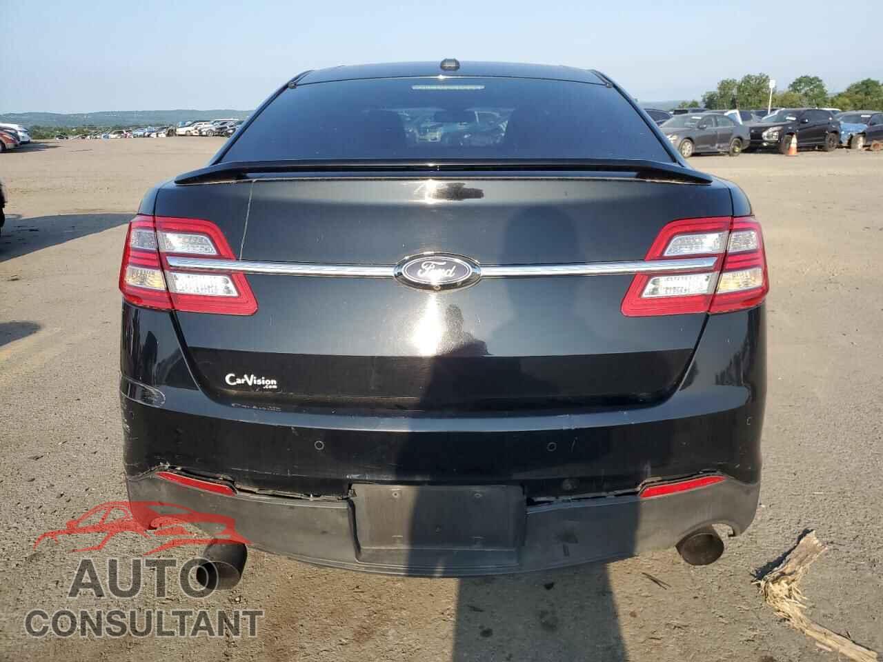 FORD TAURUS 2017 - 1FAHP2KT8HG114208
