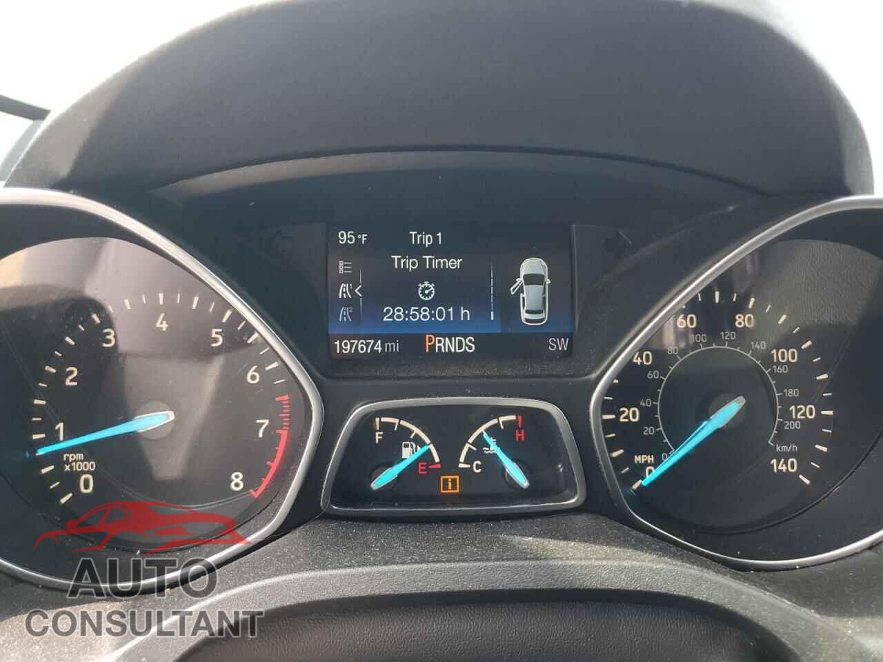 FORD ESCAPE 2017 - 1FMCU0F79HUE12469