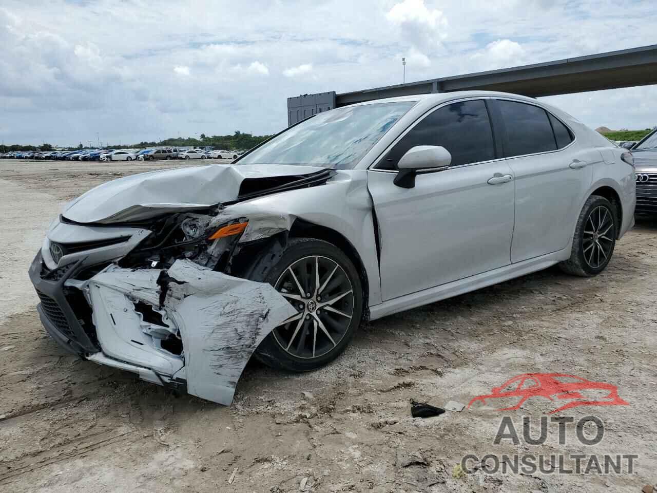 TOYOTA CAMRY 2023 - 4T1G11AK4PU103356