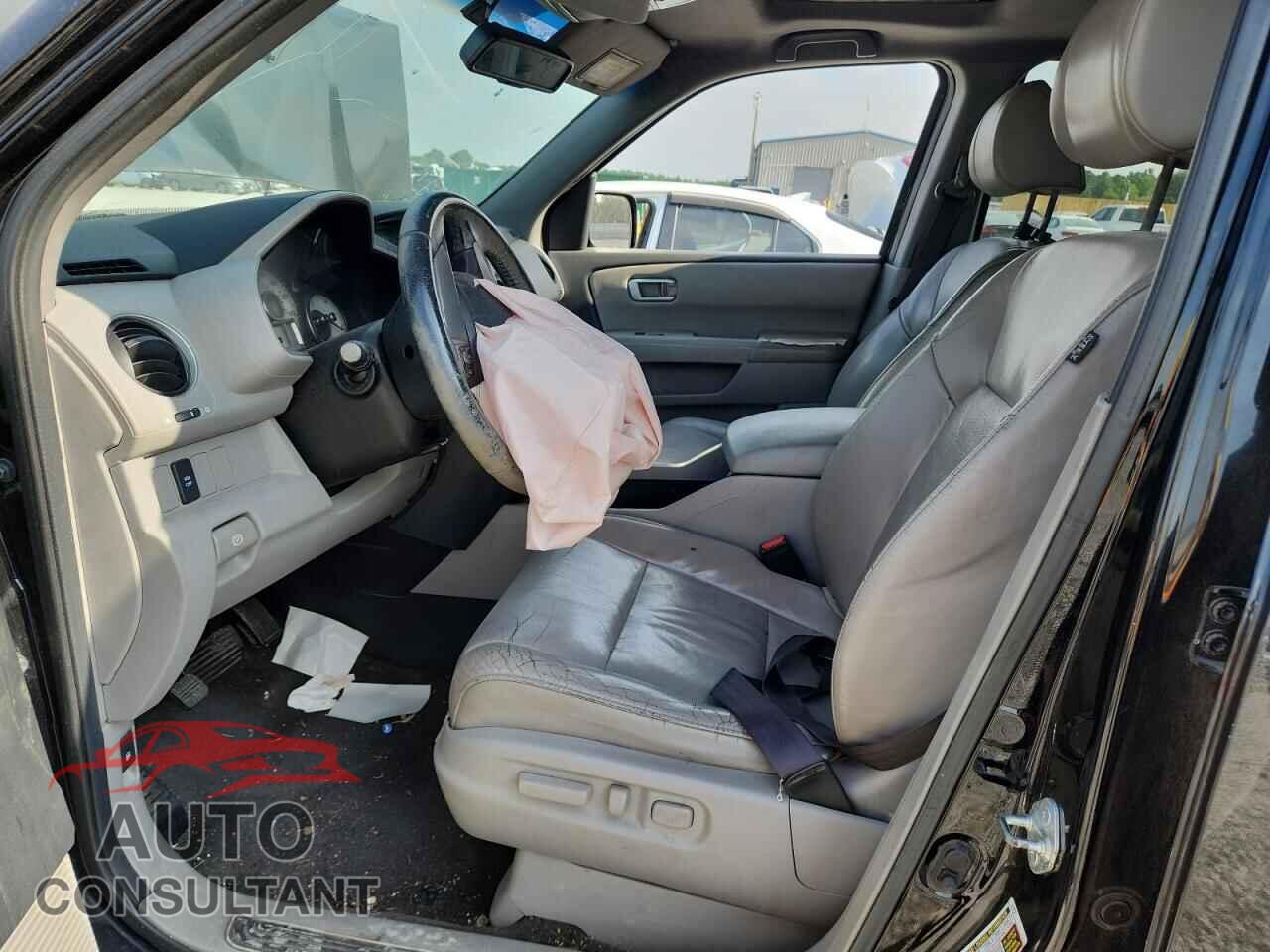 HONDA PILOT 2011 - 5FNYF3H54BB037687