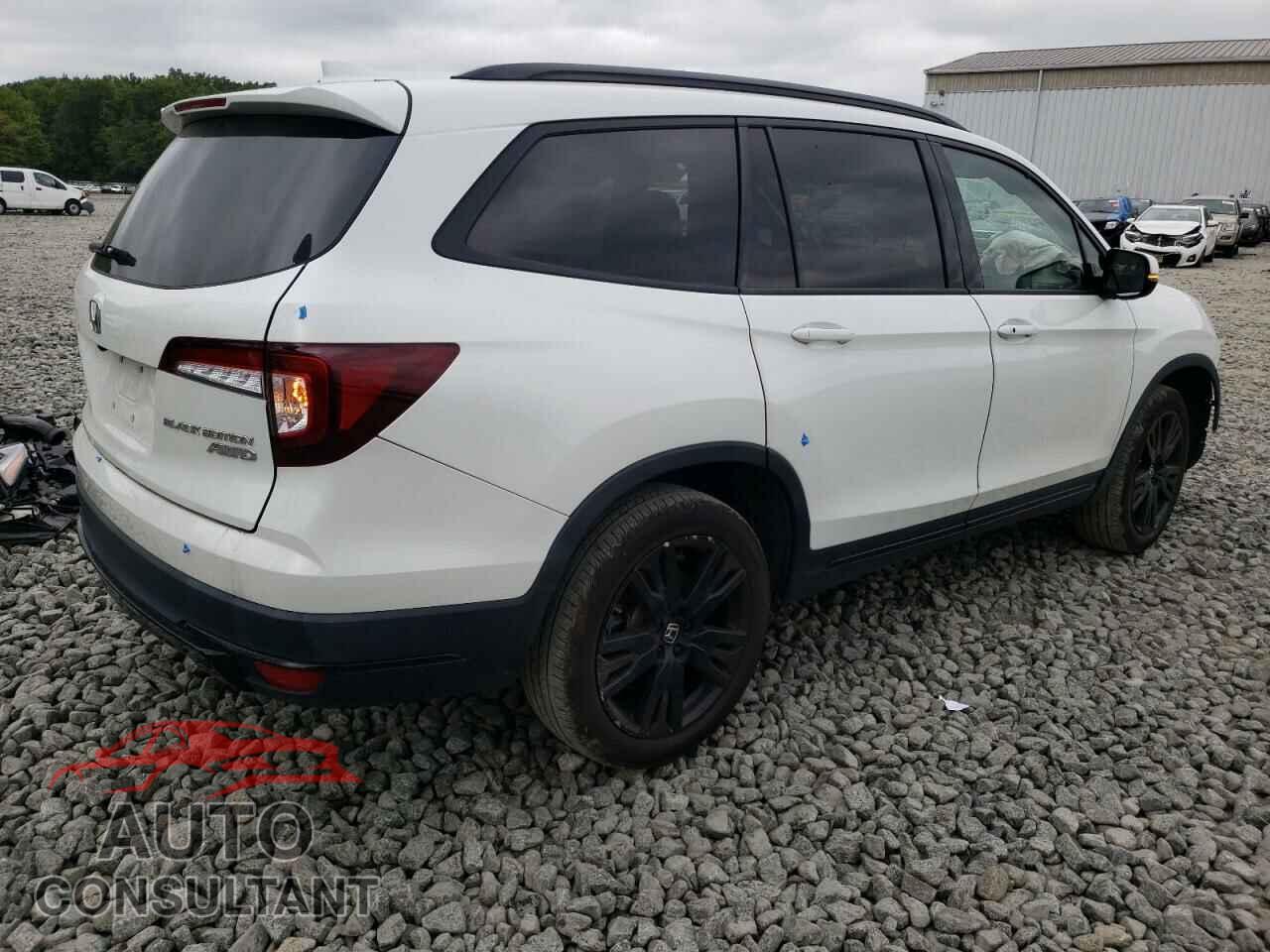 HONDA PILOT 2021 - 5FNYF6H75MB067660