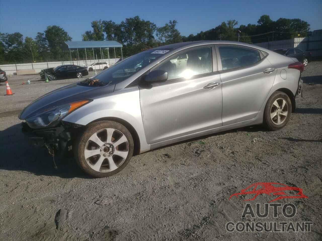 HYUNDAI ELANTRA 2015 - KMHDH4AE7FU321476