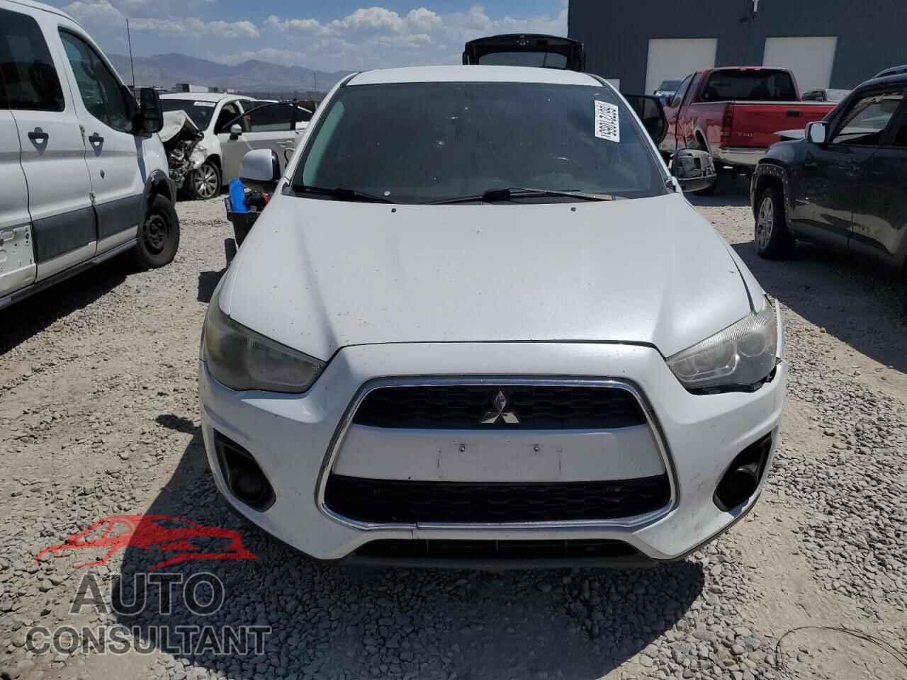 MITSUBISHI OUTLANDER 2015 - 4A4AR3AU8FE041168
