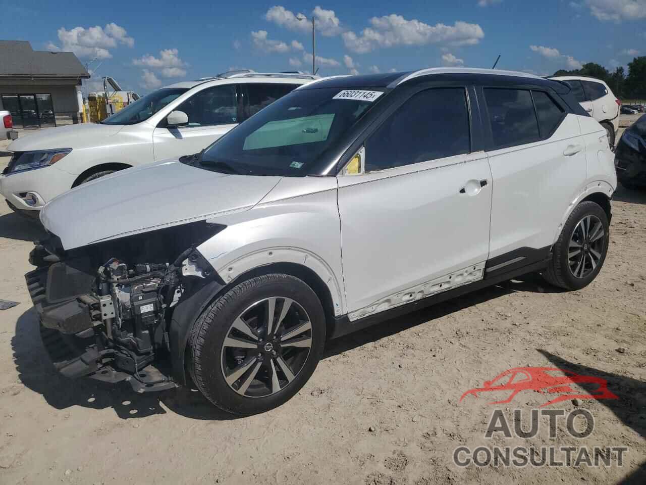 NISSAN KICKS 2018 - 3N1CP5CU3JL522679