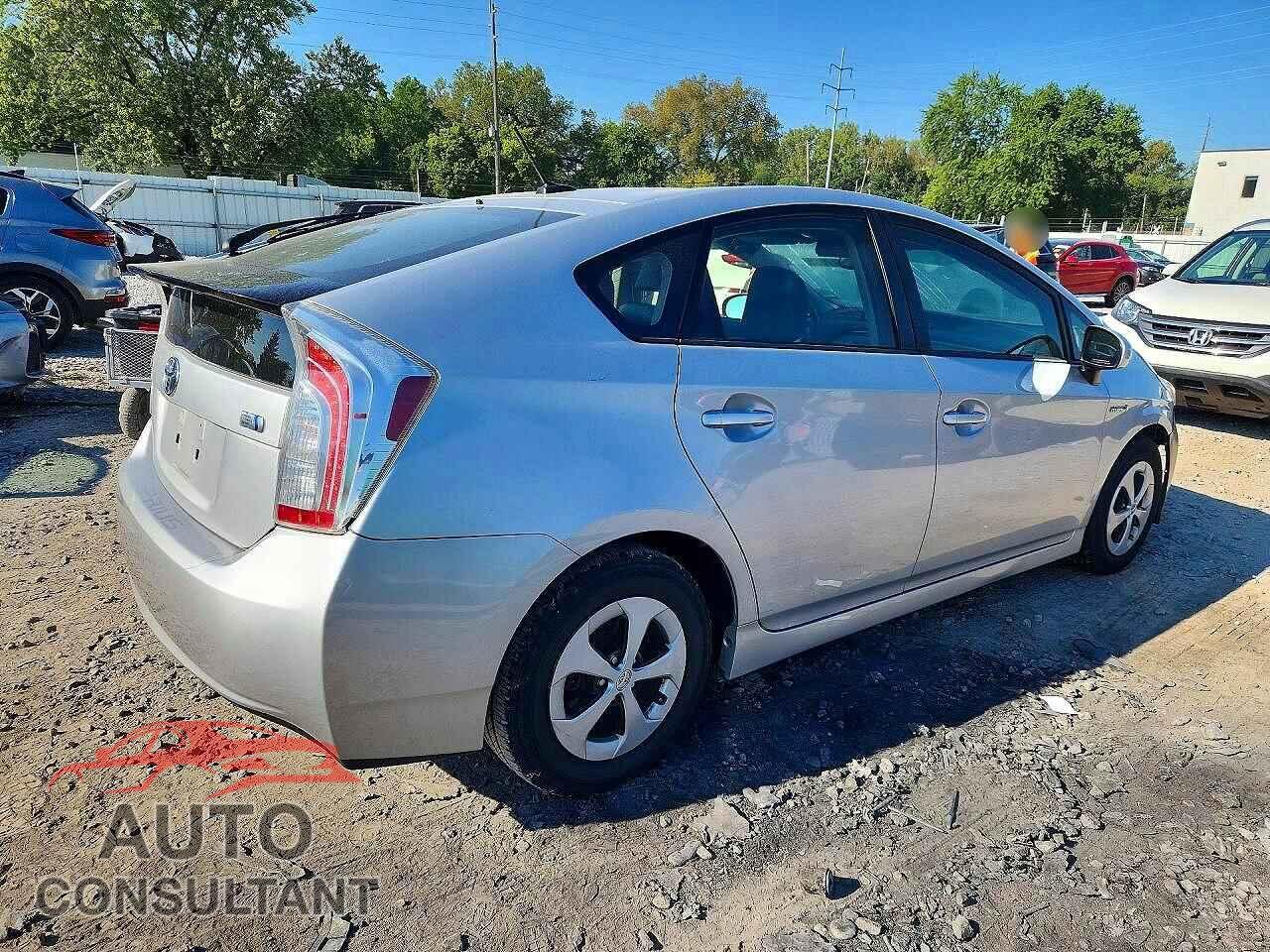 TOYOTA PRIUS 2014 - JTDKN3DU4E0372585