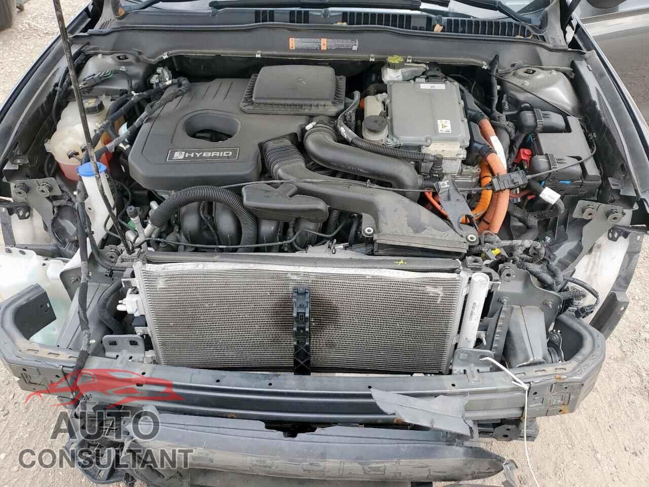 FORD FUSION 2018 - 3FA6P0LU1JR217536