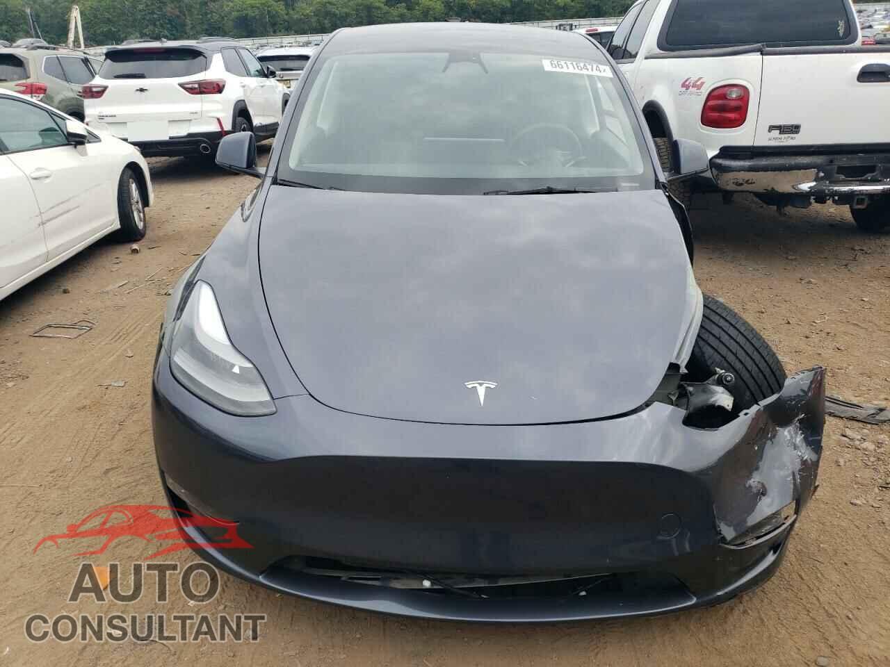 TESLA MODEL Y 2023 - 7SAYGDEE2PF695946