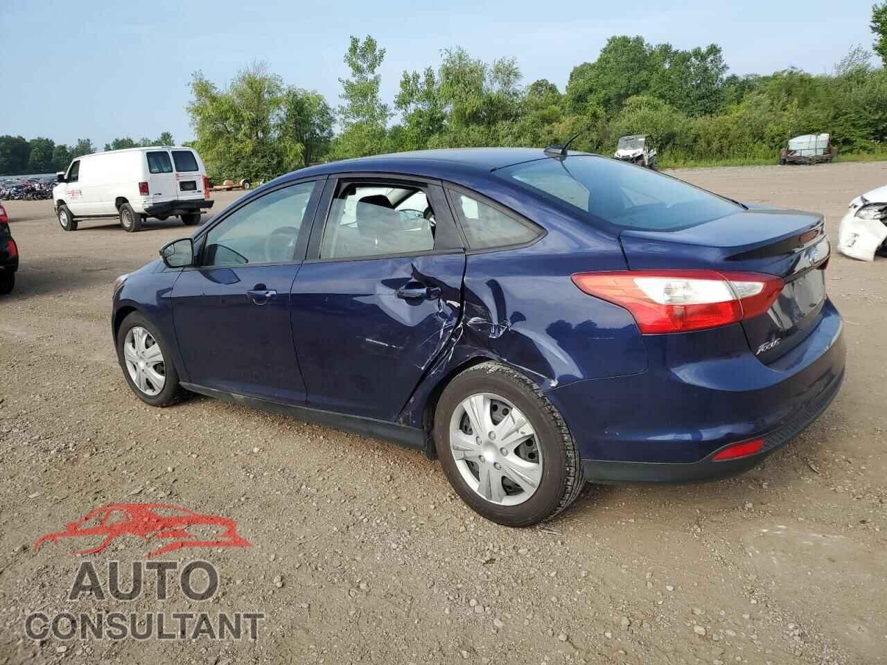FORD FOCUS 2012 - 1FAHP3F22CL128113