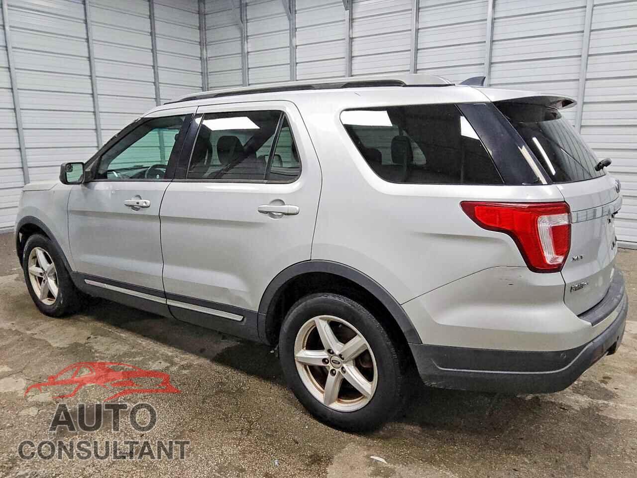 FORD EXPLORER 2018 - 1FM5K7D87JGA91765