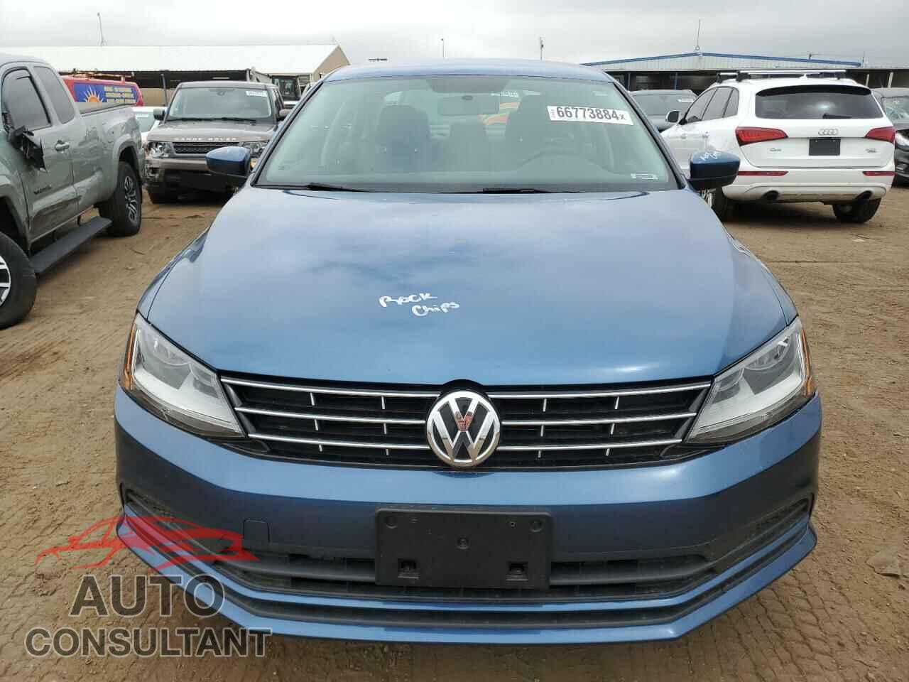 VOLKSWAGEN JETTA 2018 - 3VW2B7AJ8JM214281