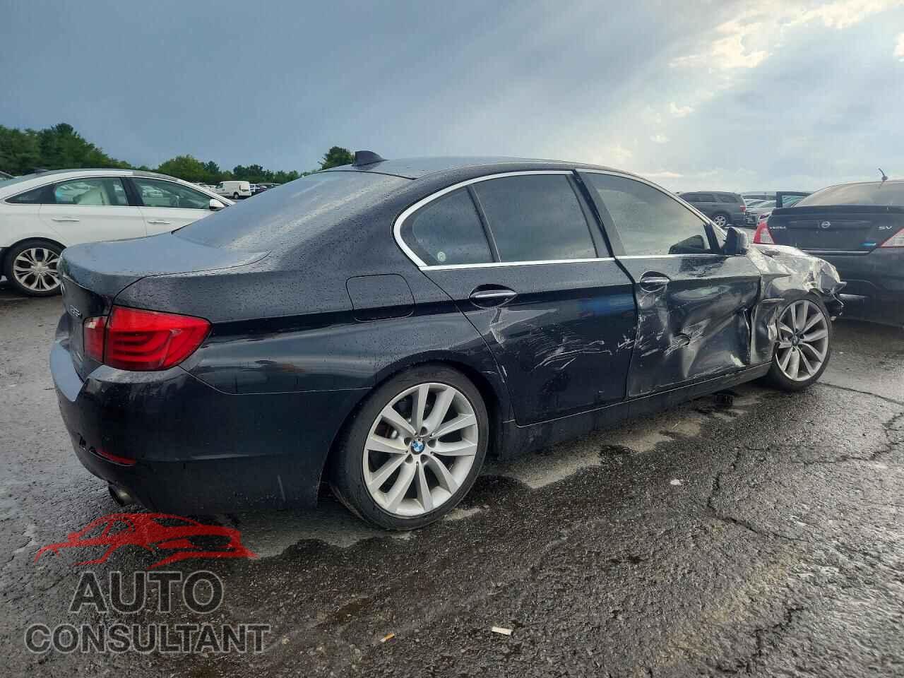 BMW 5 SERIES 2013 - WBAFU7C50DDU70720