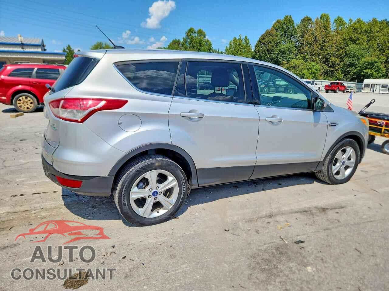FORD ESCAPE 2015 - 1FMCU0GX8FUB79602