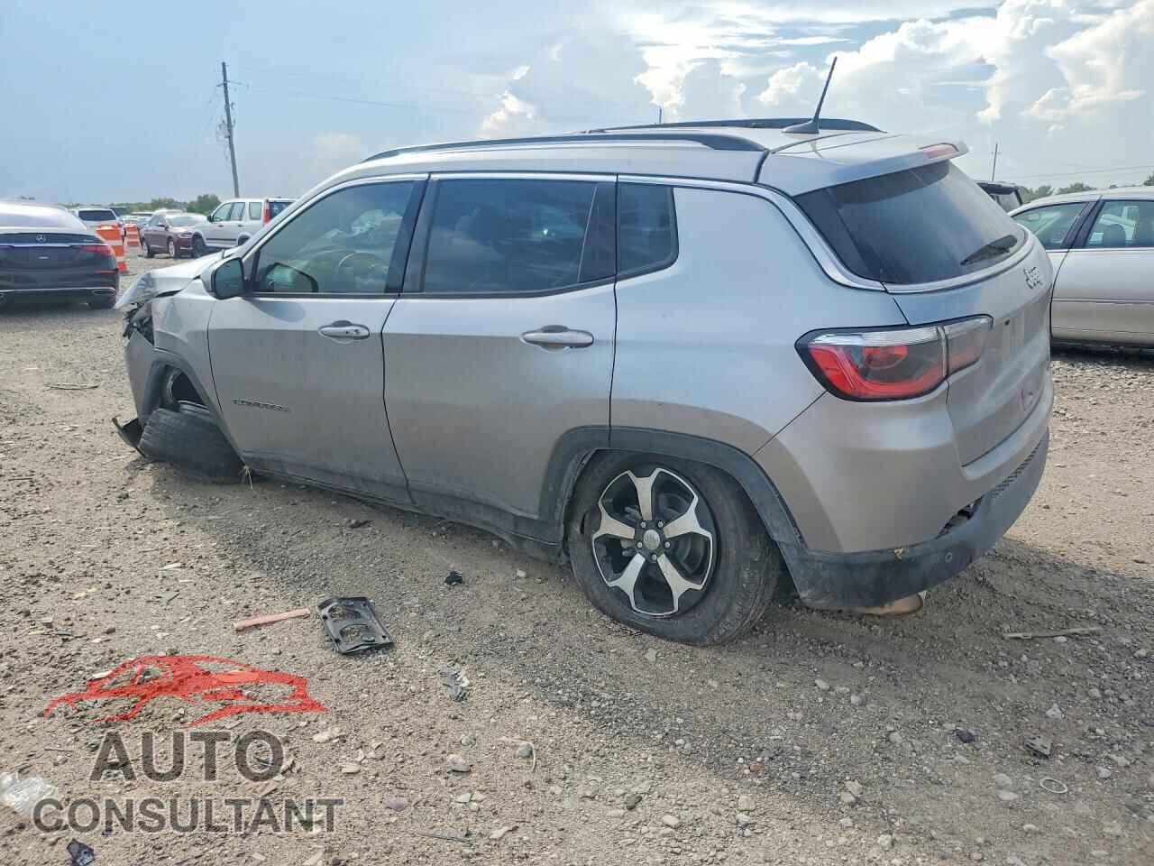 JEEP COMPASS 2018 - 3C4NJCCBXJT358048