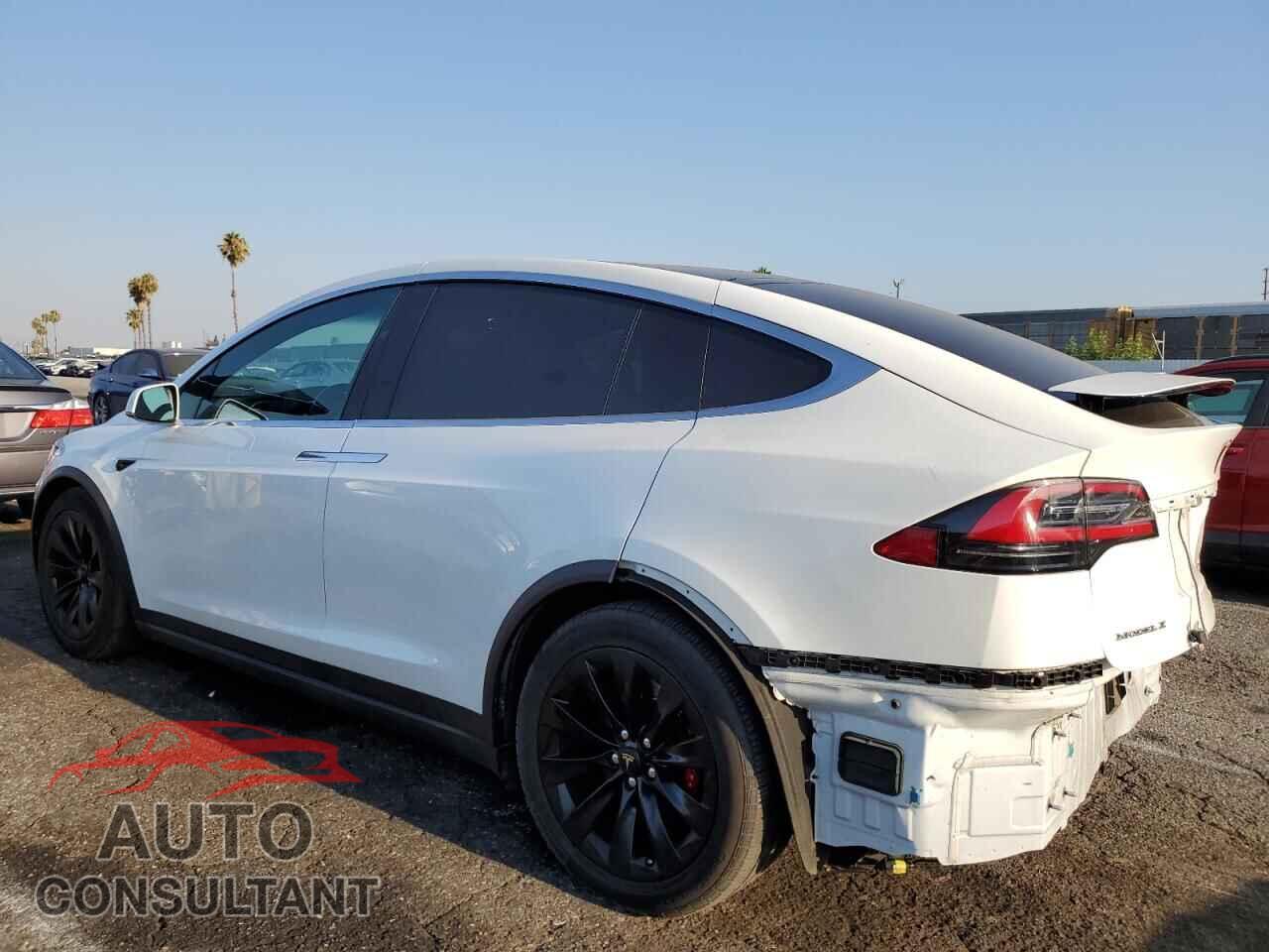 TESLA MODEL X 2017 - 5YJXCBE4XHF042492