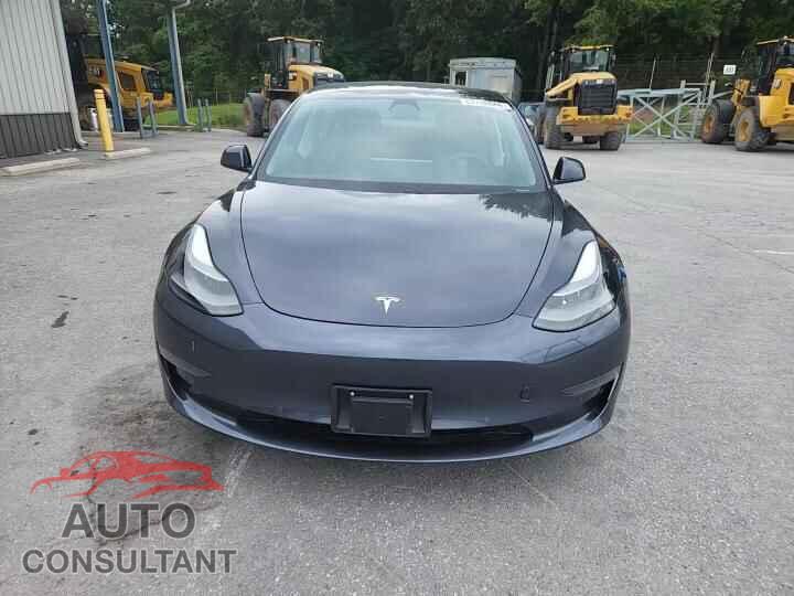 TESLA MODEL 3 2021 - 5YJ3E1EA4MF062272
