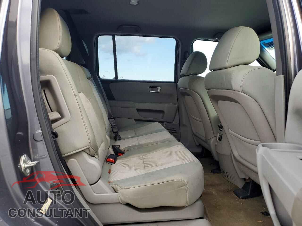 HONDA PILOT 2014 - 5FNYF4H25EB018663