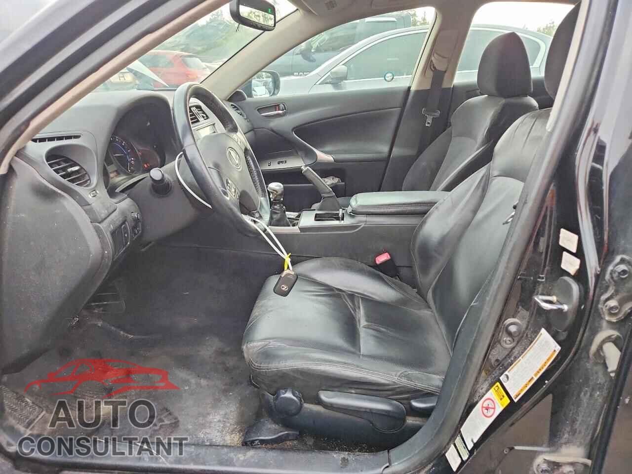 LEXUS IS 2010 - JTHBF5C28A2097762