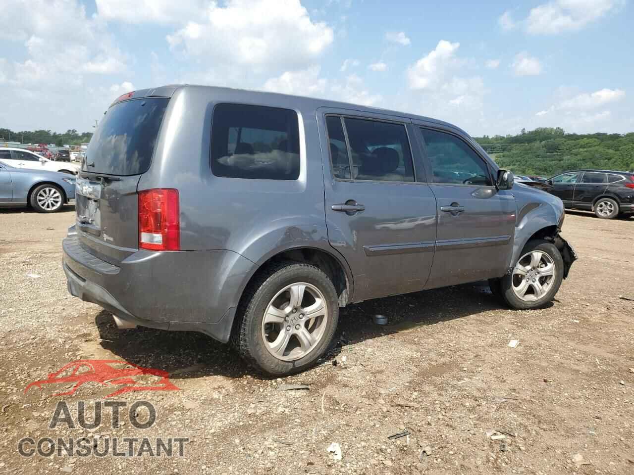 HONDA PILOT 2013 - 5FNYF3H48DB001365