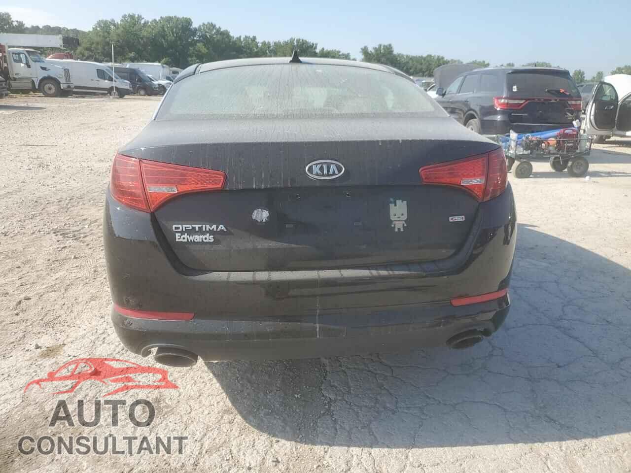 KIA OPTIMA 2013 - KNAGM4A70D530201H