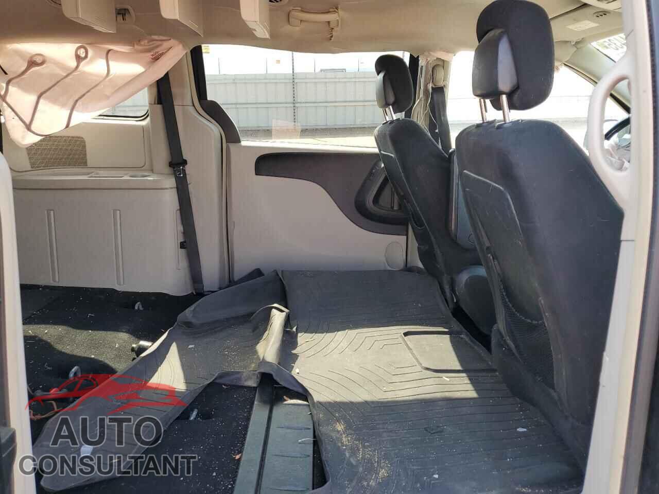 DODGE CARAVAN 2011 - 2D4RN5DG6BR748969