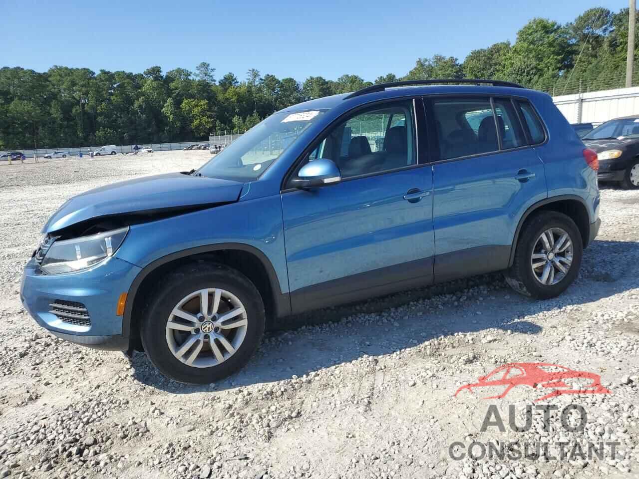 VOLKSWAGEN TIGUAN 2017 - WVGAV7AX4HK039471