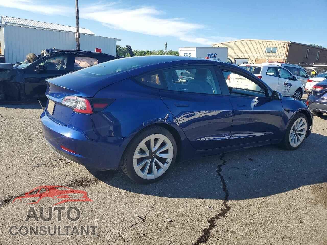 TESLA MODEL 3 2022 - 5YJ3E1EA2NF369831